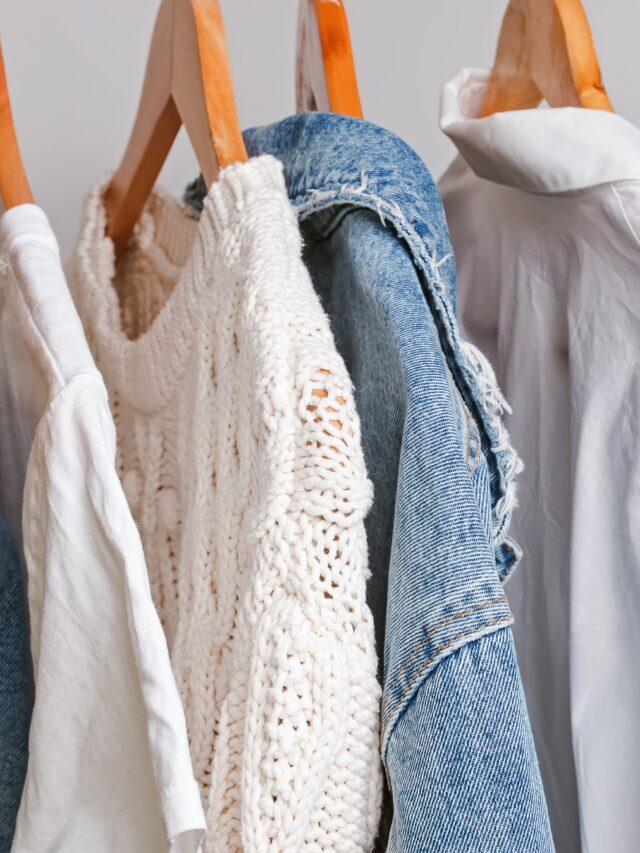 10 Easy Steps to Creating A Budget Friendly Capsule Wardrobe